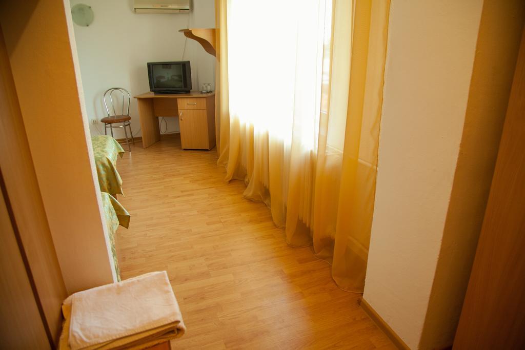 Hotel Vlasca Giurgiu Quarto foto