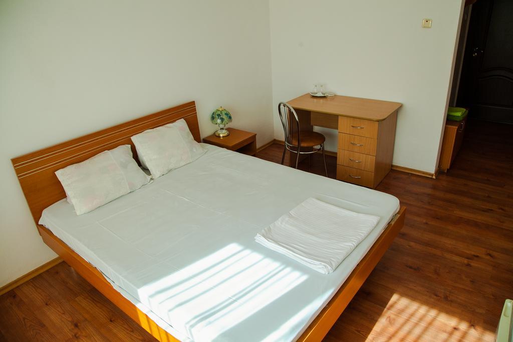 Hotel Vlasca Giurgiu Quarto foto
