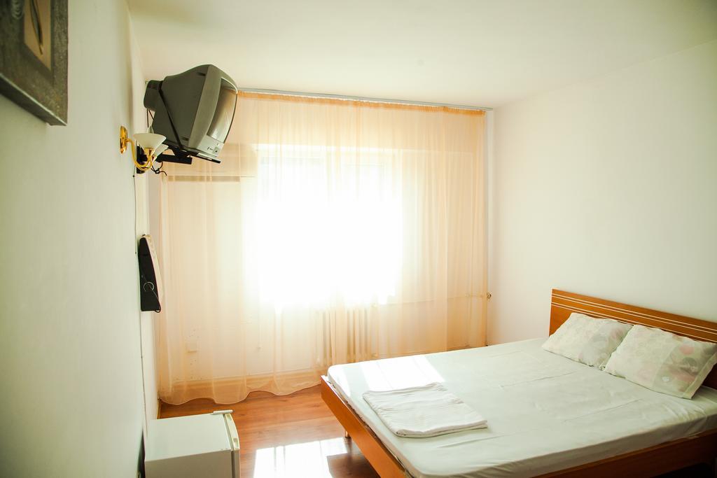 Hotel Vlasca Giurgiu Quarto foto